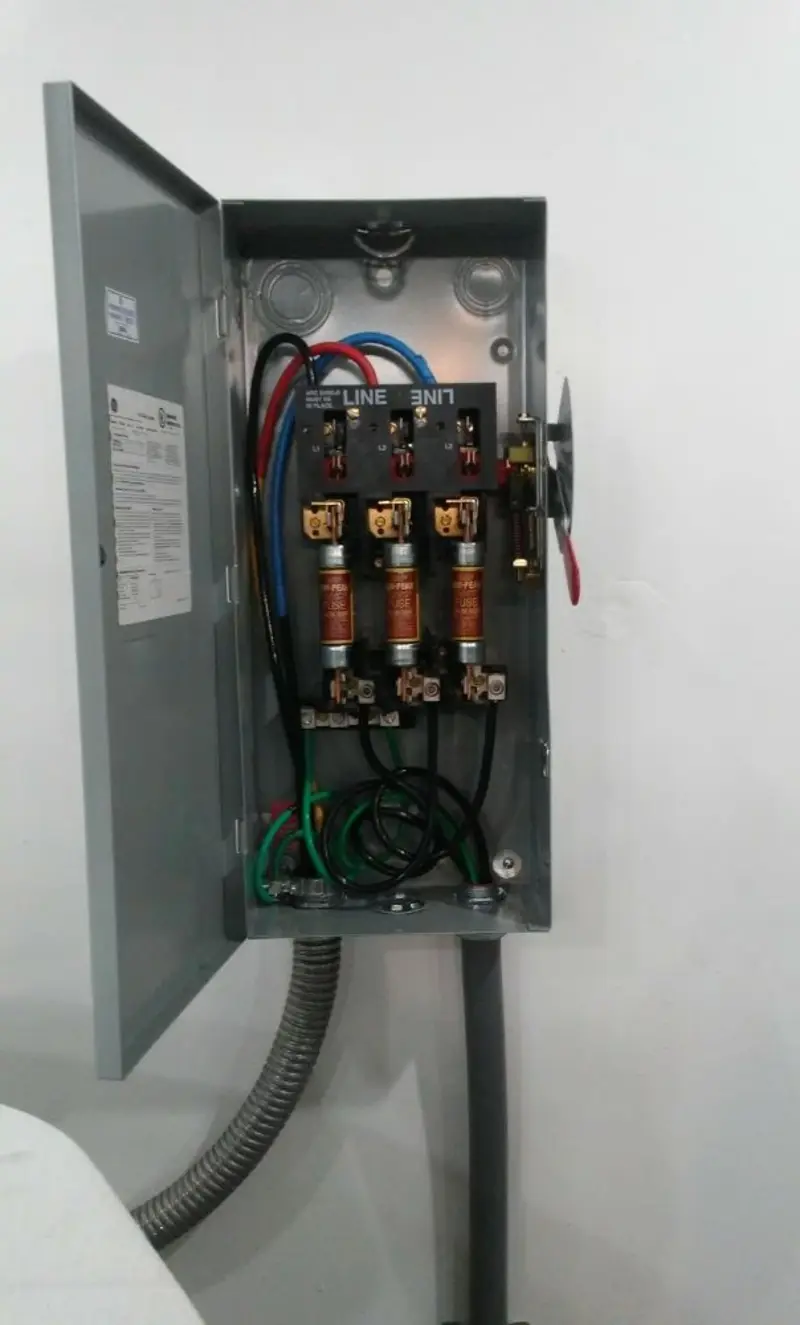 Three-phase disconnect switch installed for Electrical Wiring & Rewiring in Ringwood